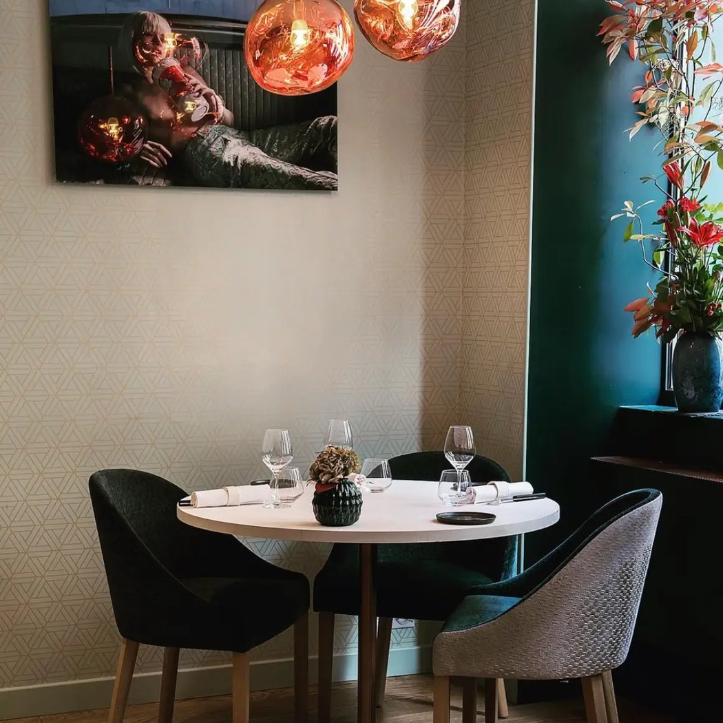 Restaurant H 4