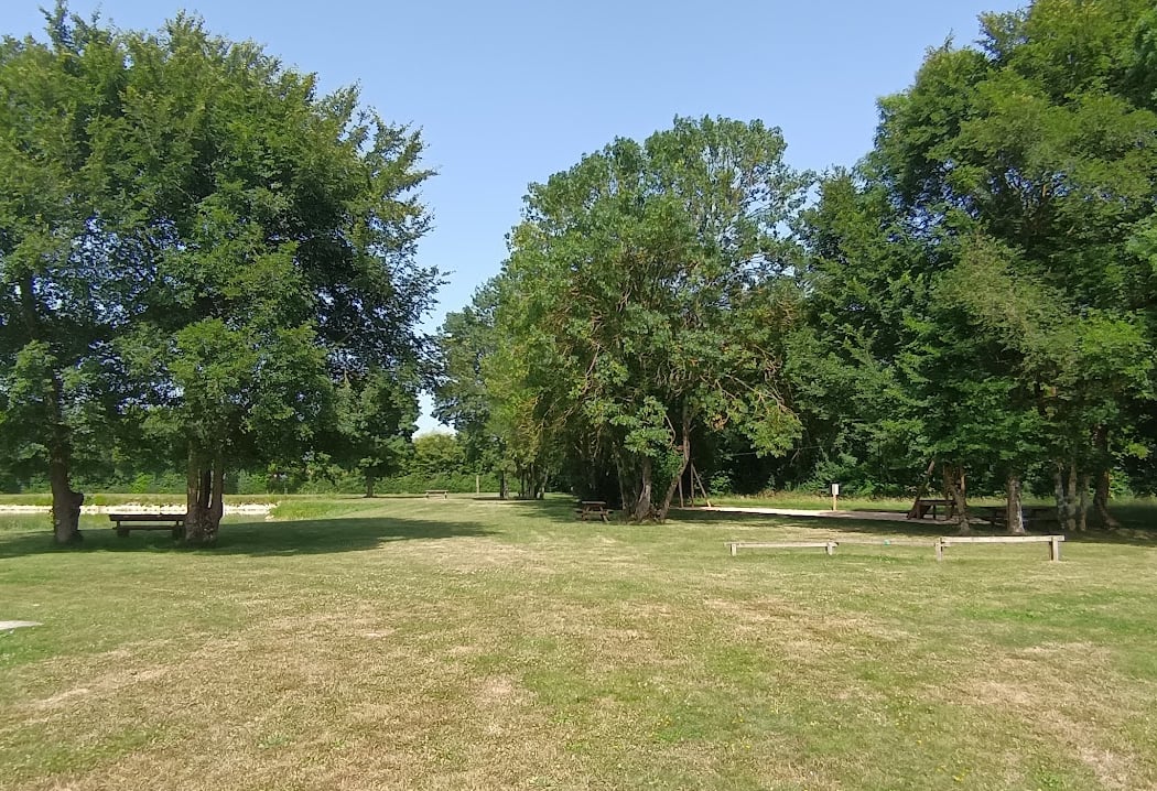 PARC DE LA ZONE DE LOISIRS DE FALLERON 3