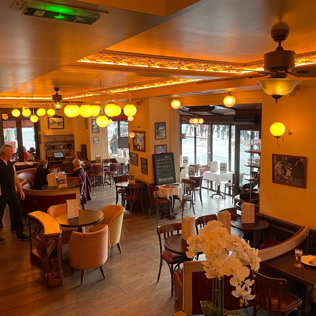 Café Bords de Seine 2