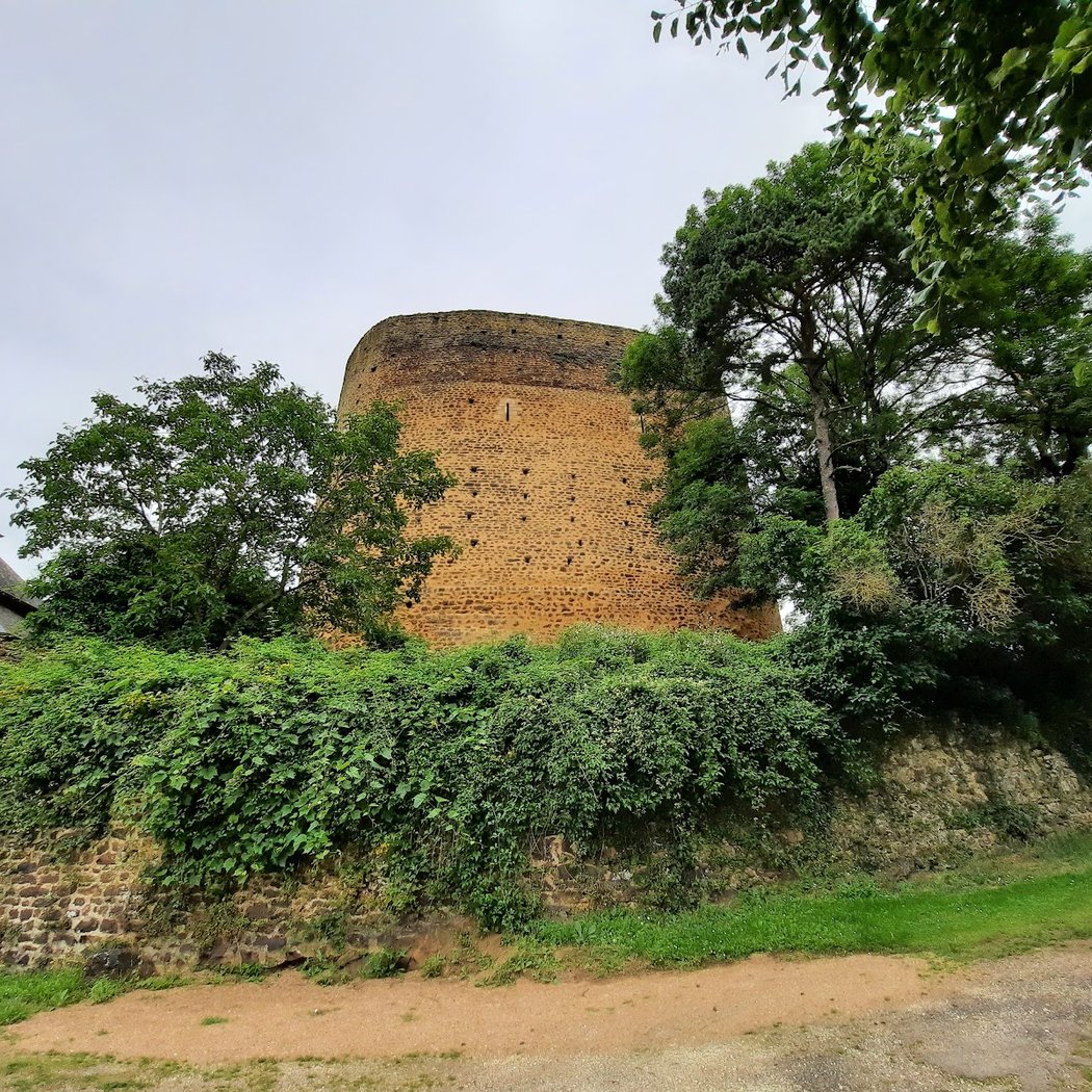 Tour Sarrasine 2