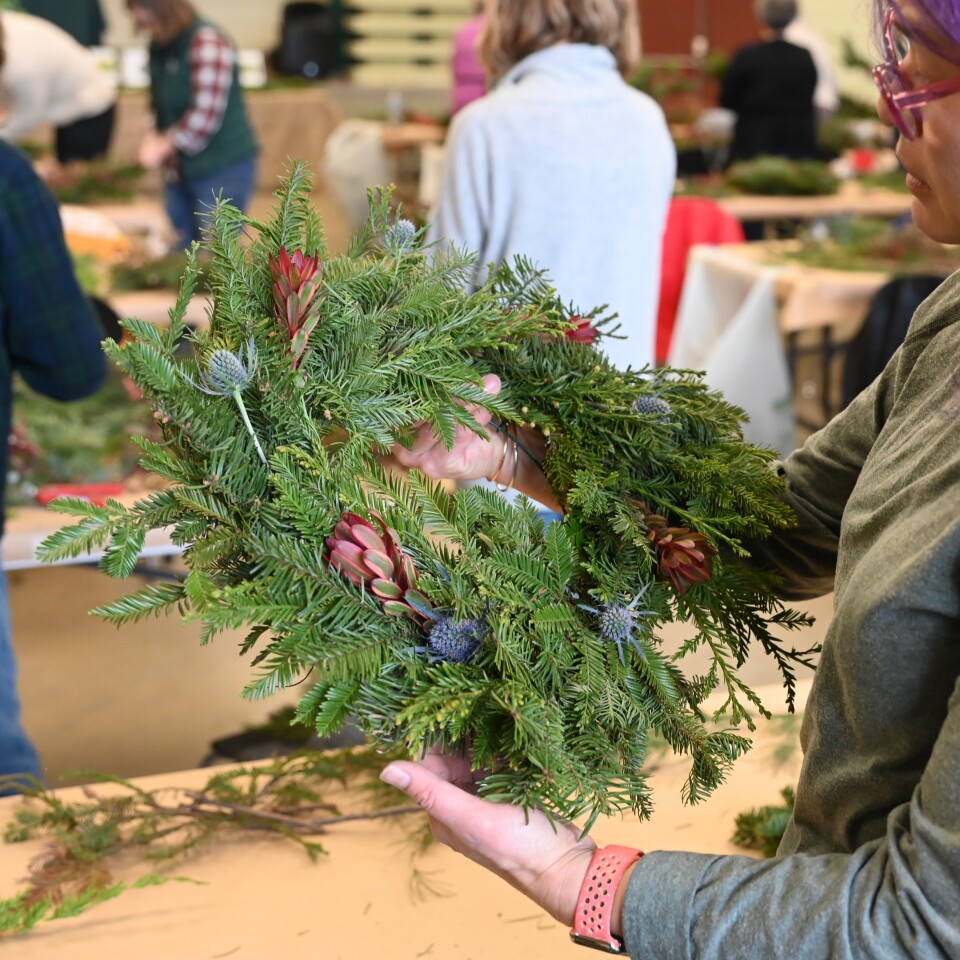 Members-Only Wreath Making Workshop 1