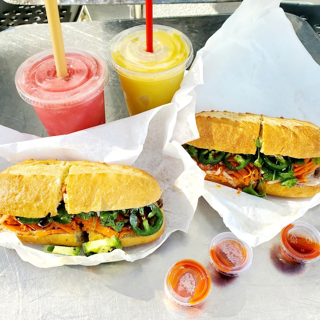 Dinosaurs Sandwiches 1