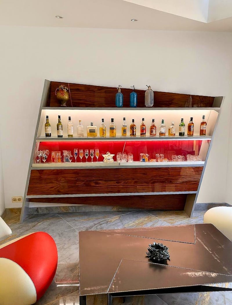 KROME Menuiserie - Agencement intérieur sur mesure à Aix en Provence et aux alentours 1