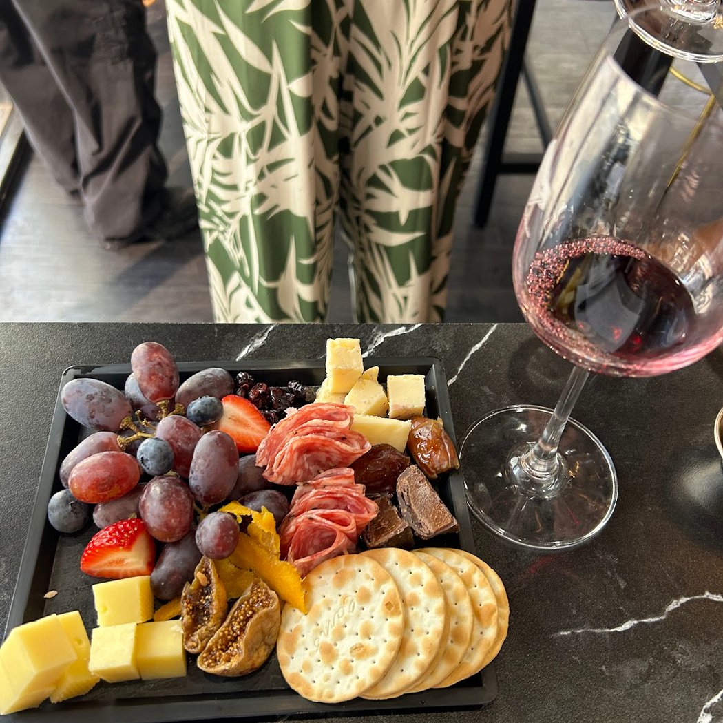 Pur Noire Urban Wineries 3
