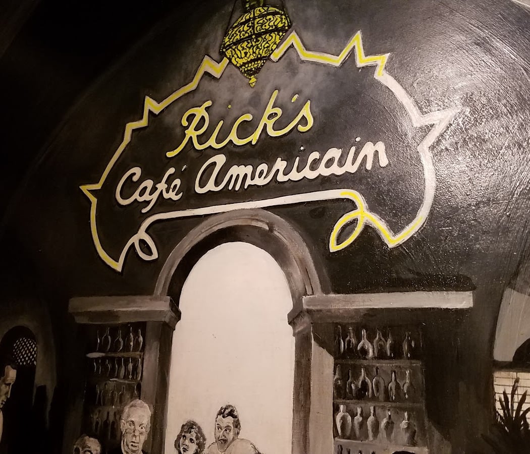 Mama's Royal Café 2