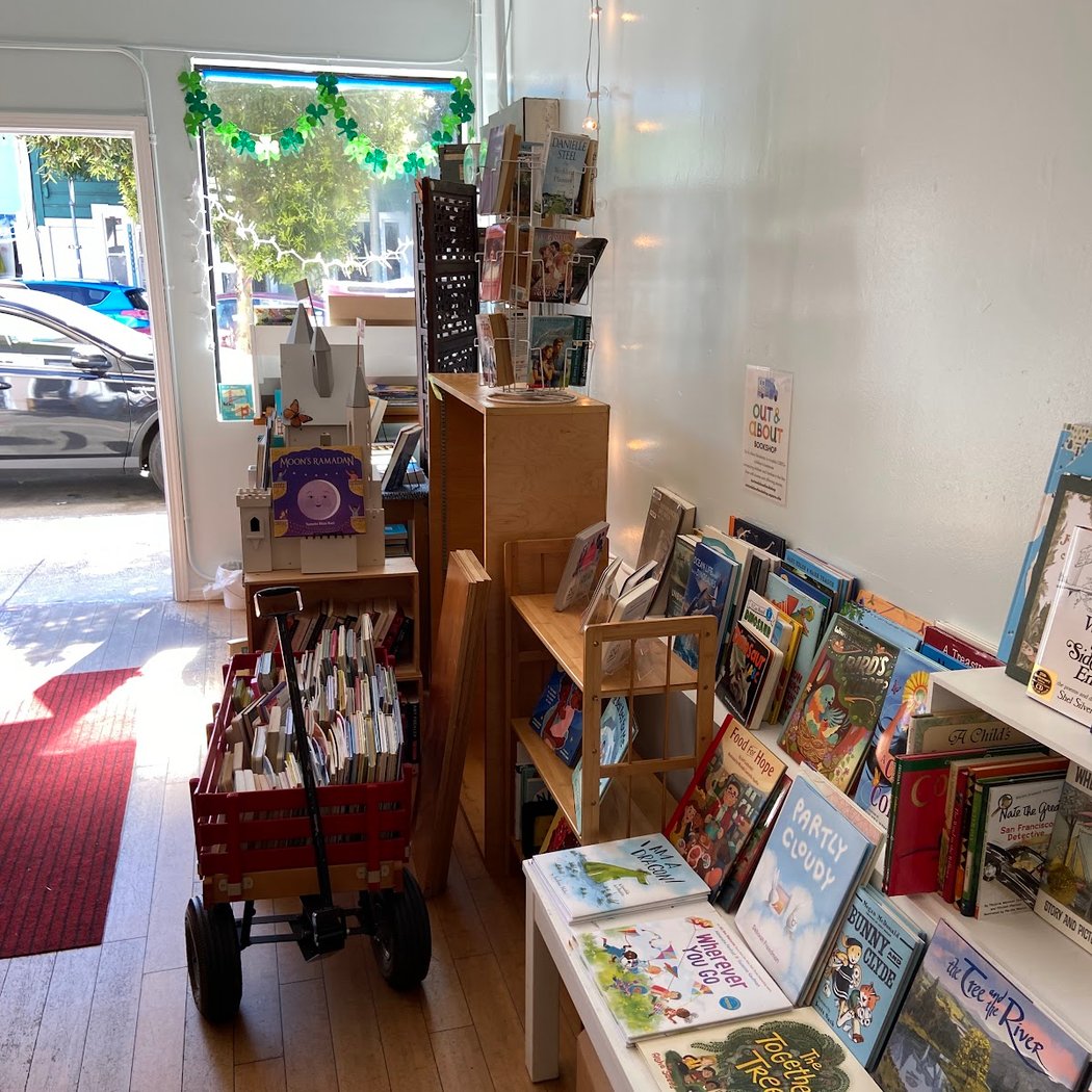 Book Castle SF 3