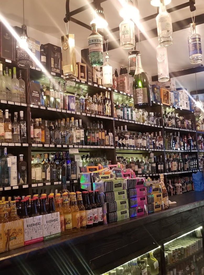 Benely Wine & Spirits 2