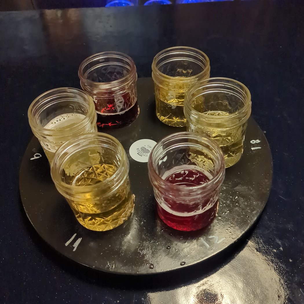 Upcider 4