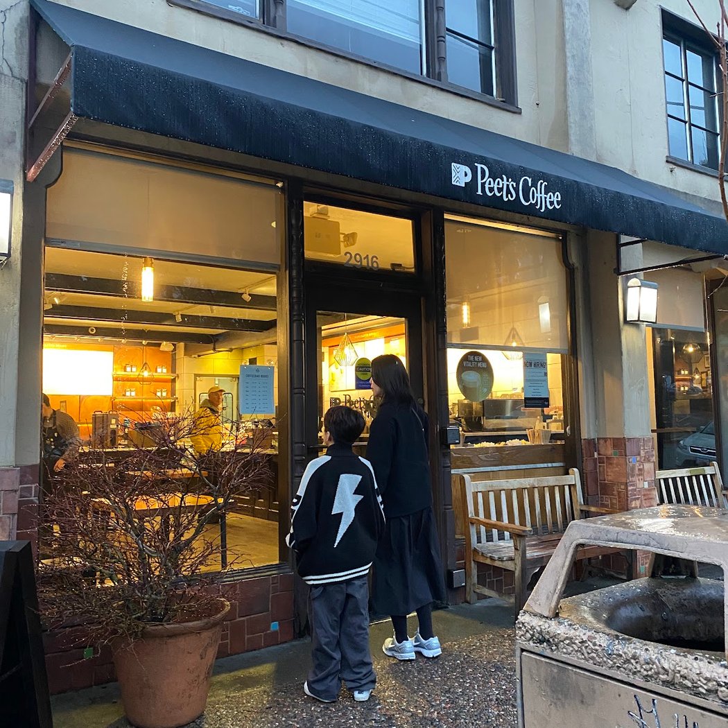 Peet's Coffee 2