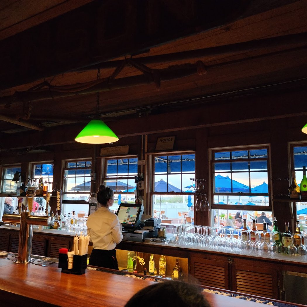 Gosman's Restaurant 5