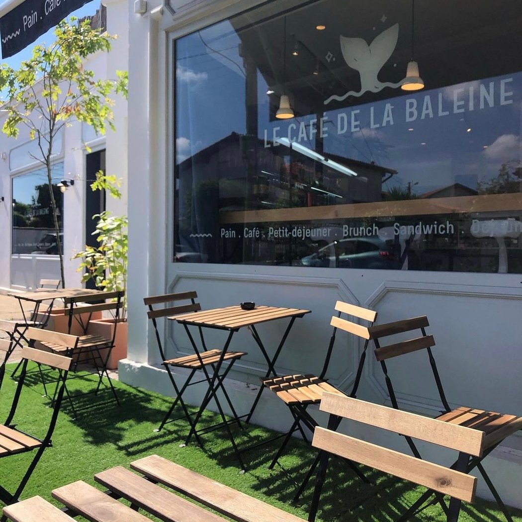 Le Café de la Baleine 2