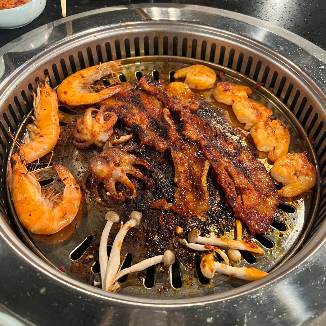 HUNGRY-COW K BBQ 1
