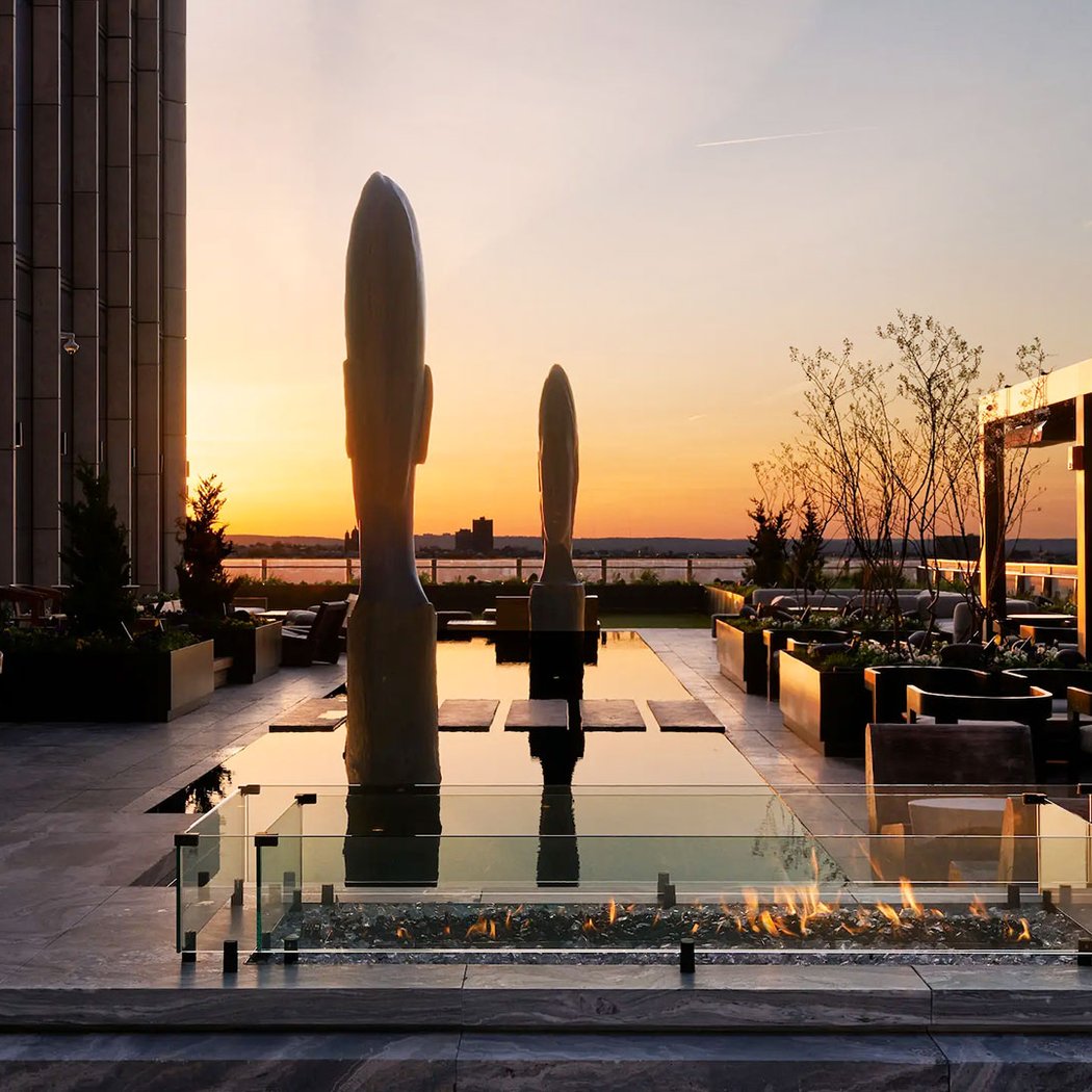 Equinox Hotel New York 1