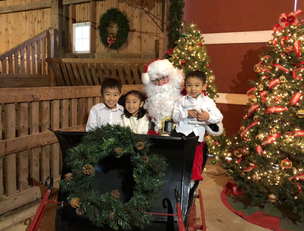Holiday Fun & Santa Visits at the Farm 1