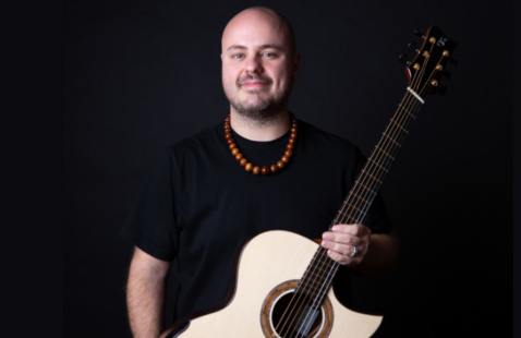 Andy McKee at The Stage Door Lounge 1