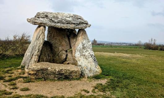 Sorginetxe Dolmen 2