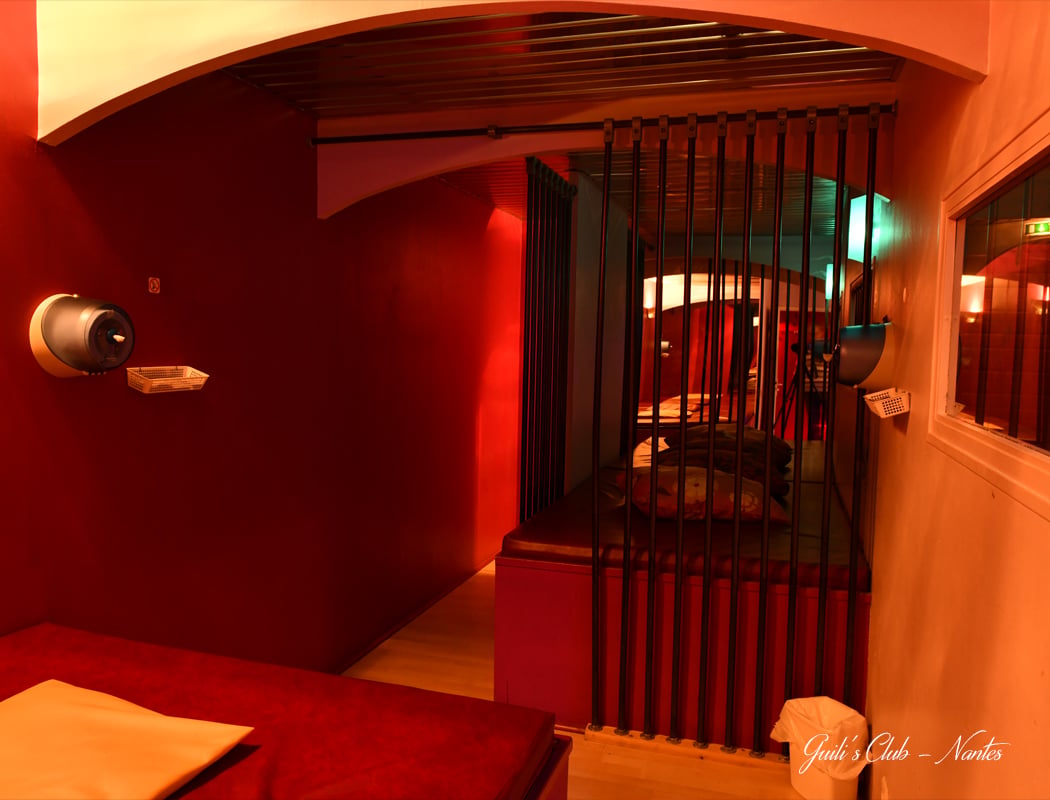 GUILI'S CLUB 2