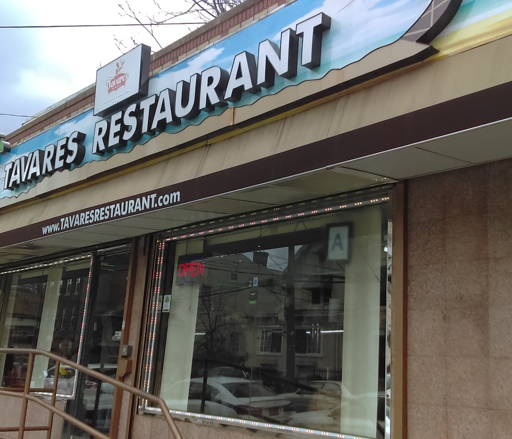Tavares Restaurant 3