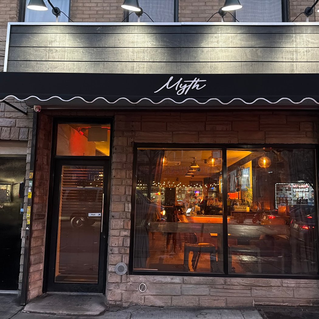 Myth Restaurant & Lounge 3