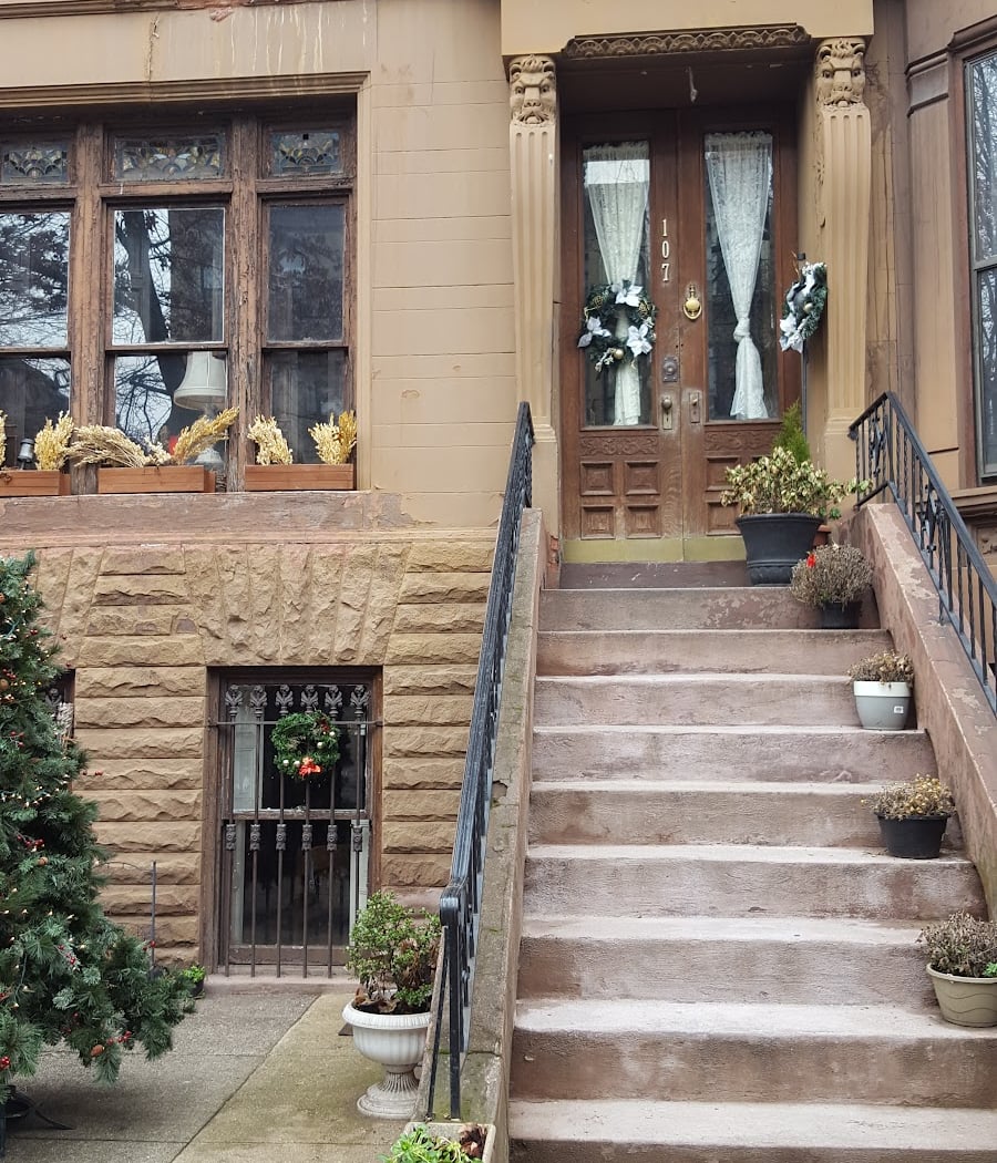 Sankofa Aban Bed & Breakfast 2
