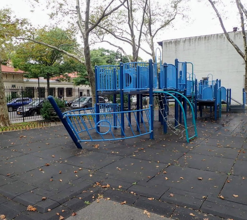 Elizabeth Stroud Playground 1