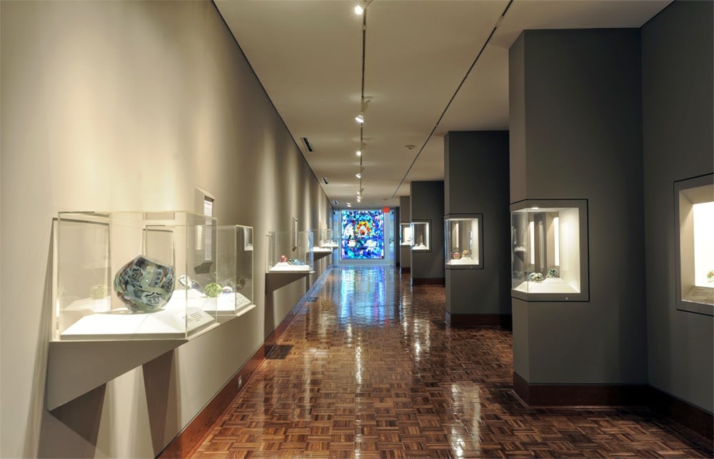 Flint Institute of Arts Museum + Art School 3