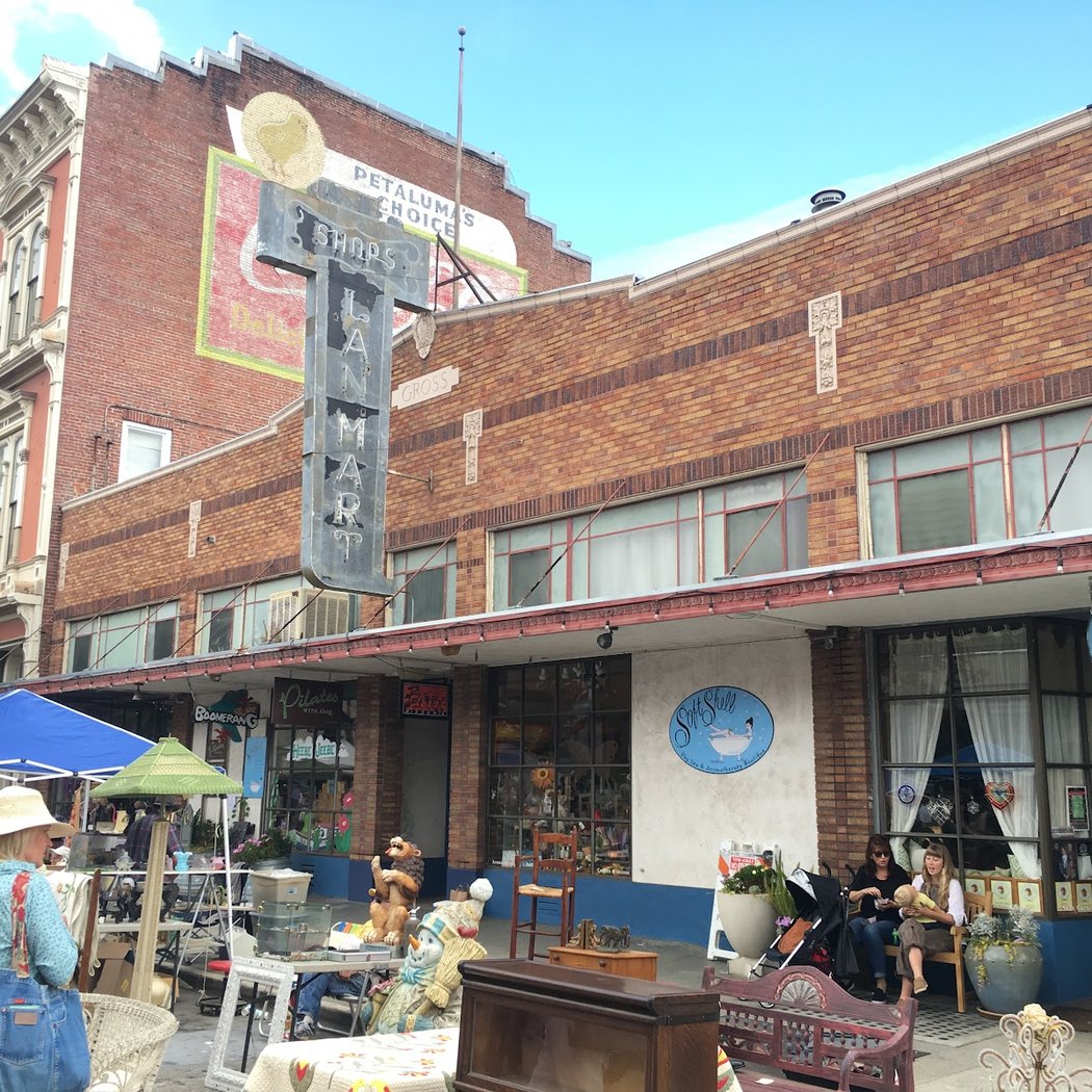 Annual Fall Antique Faire 3