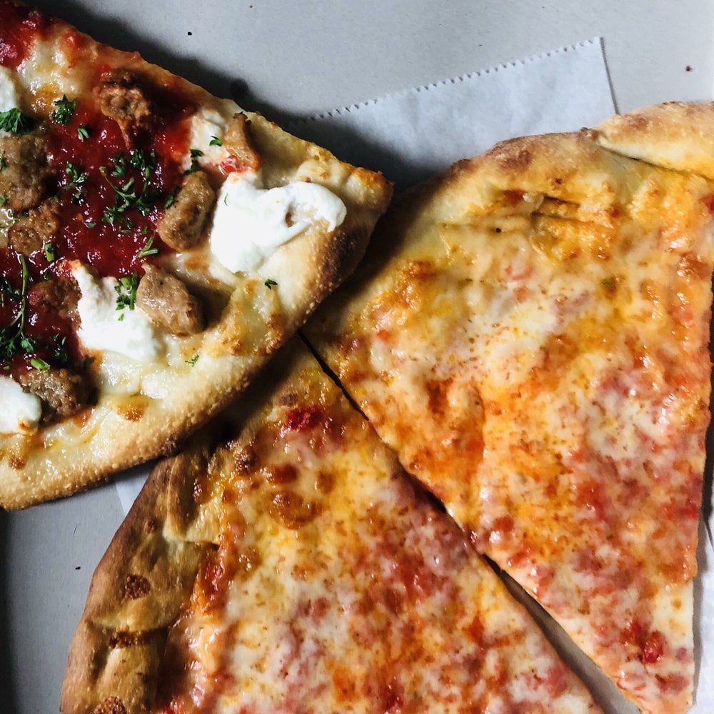Avenue D Pizza 3