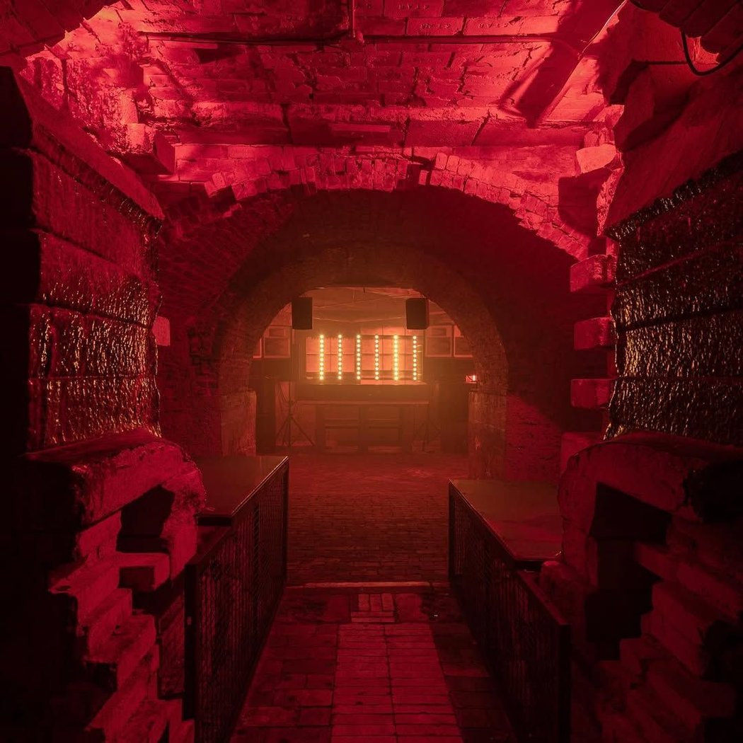 BASEMENT NY 1