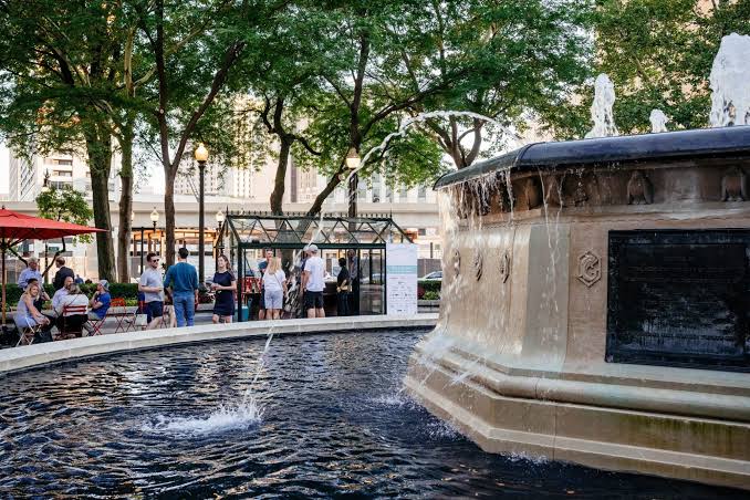 Bourbon Garden 1