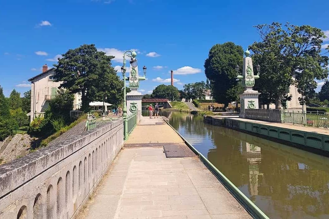 Briare Aqueduct Bridge 3