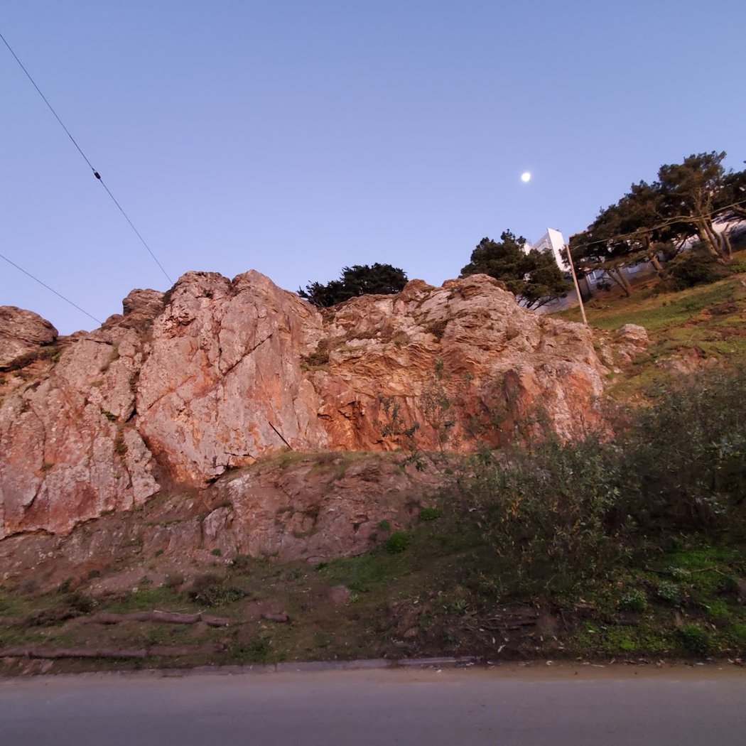 Rocky Outcrop Park 2