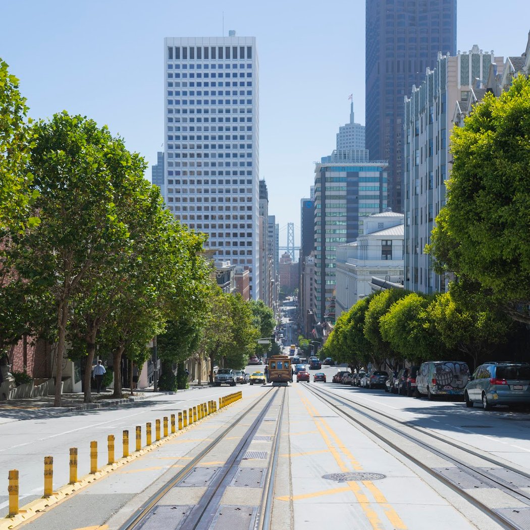 Cable Car Turnaround Powell St. 3