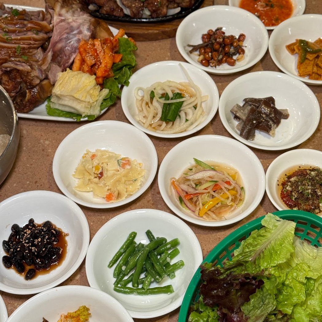 Sonamu House l Authentic Korean Restaurant BBQ & Soju 3
