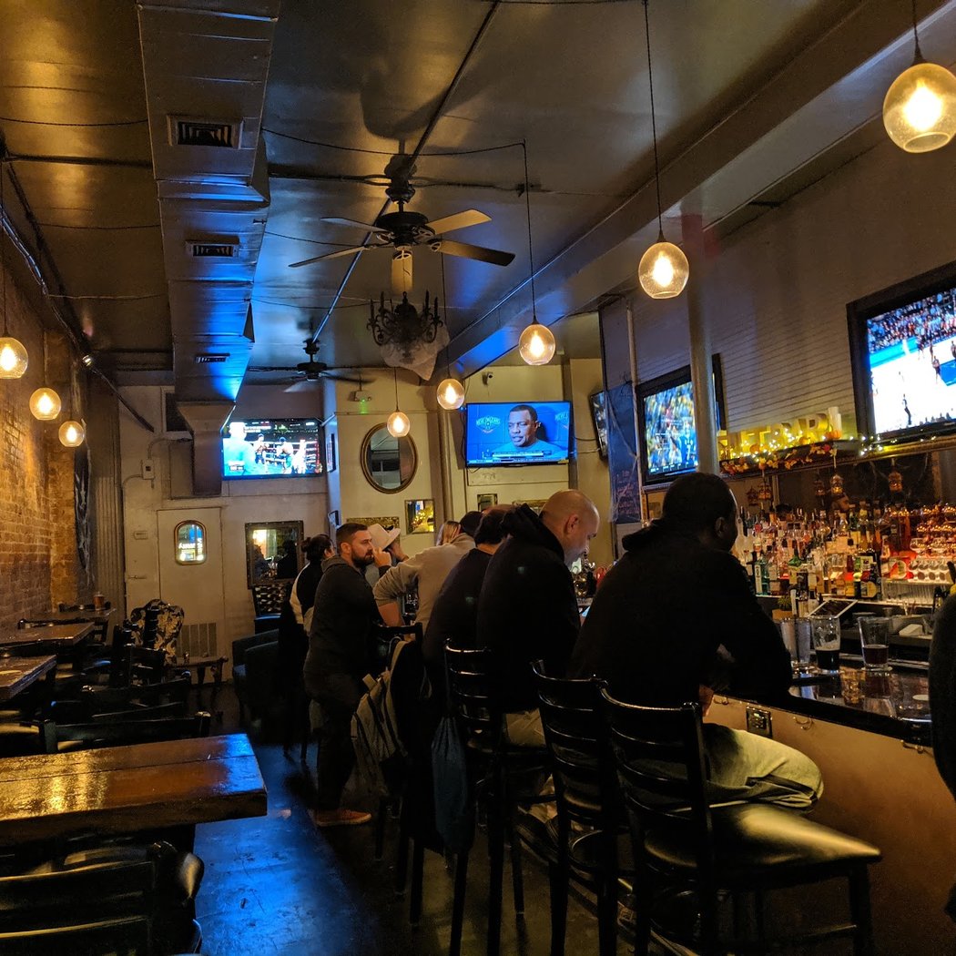 The Bilt Bar Trivia Night 1