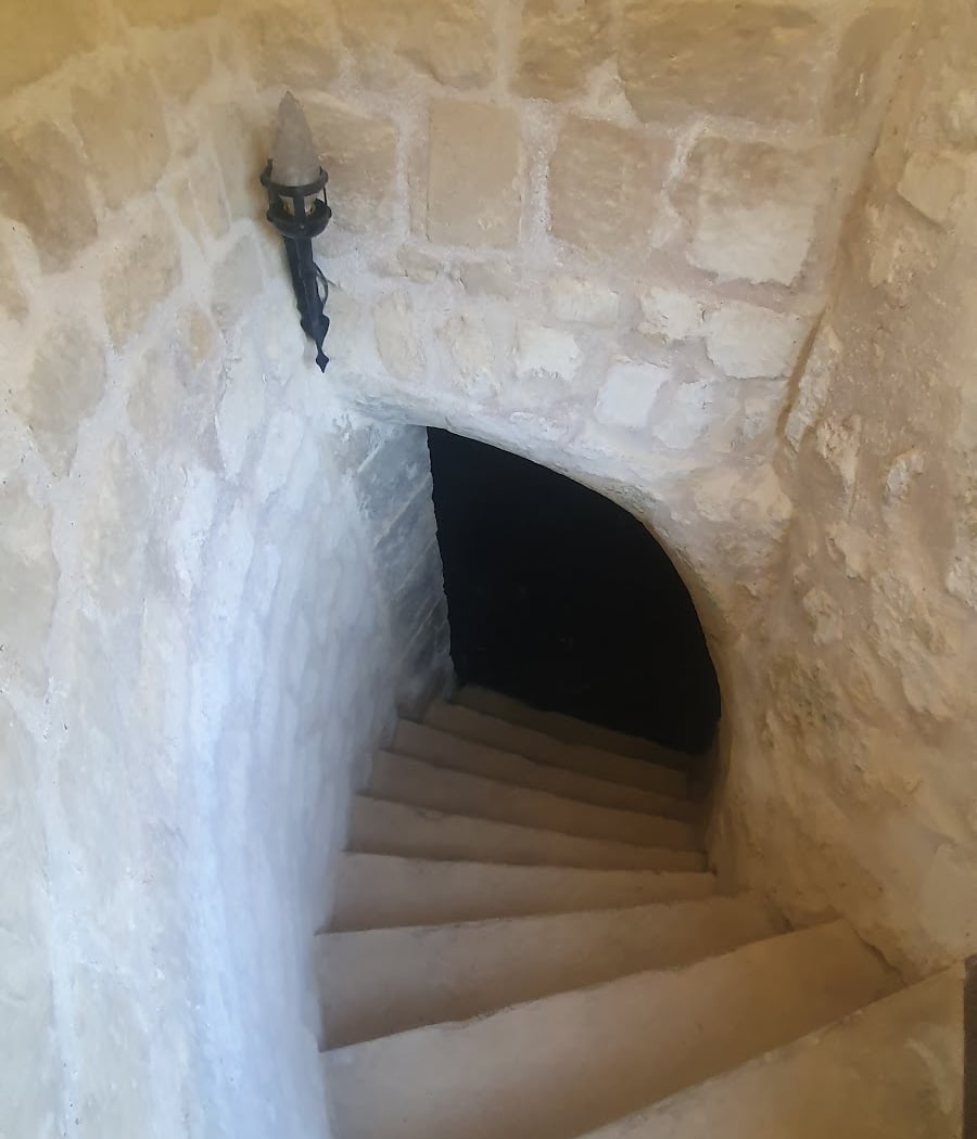 Visite exceptionnelle de la crypte de Pontoise 1