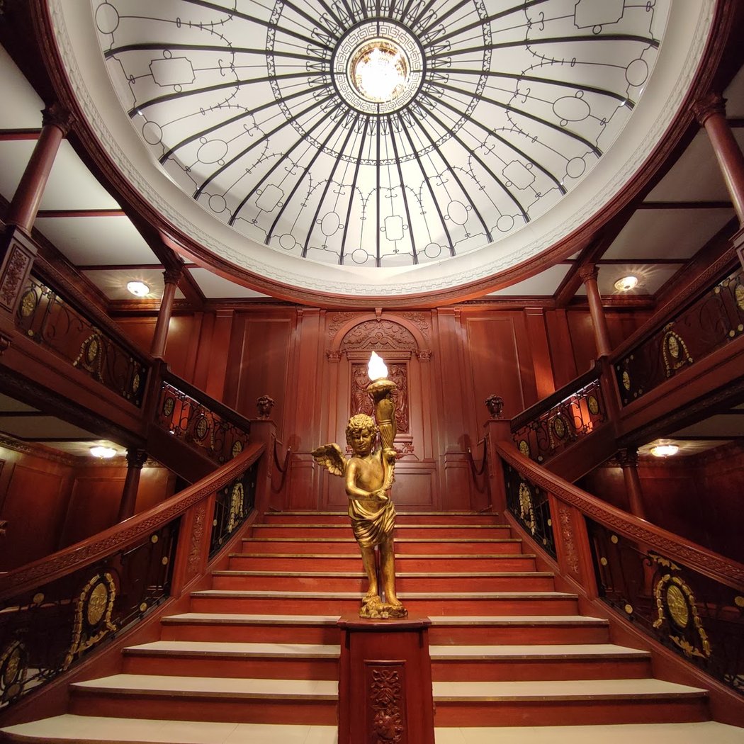 Art World Paris 1