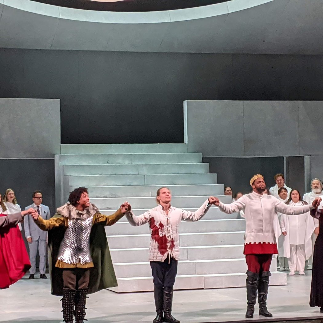 Amelia Goes to the Ball & Gianni Schicchi 1