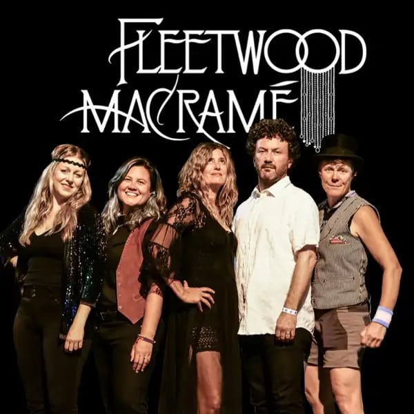An Evening with Fleetwood Macaramé 1