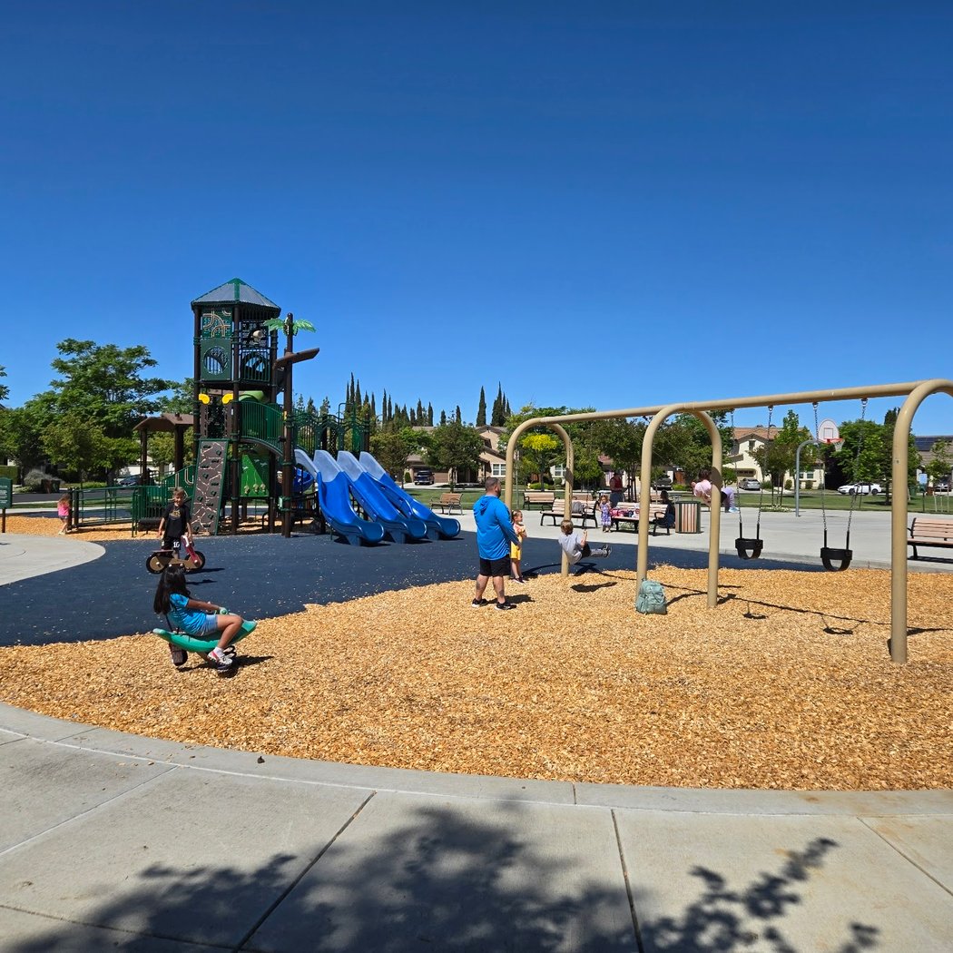Egret Park 1