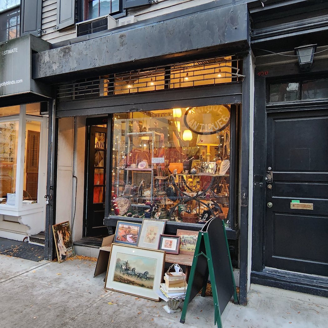 Martine's Antiques 2