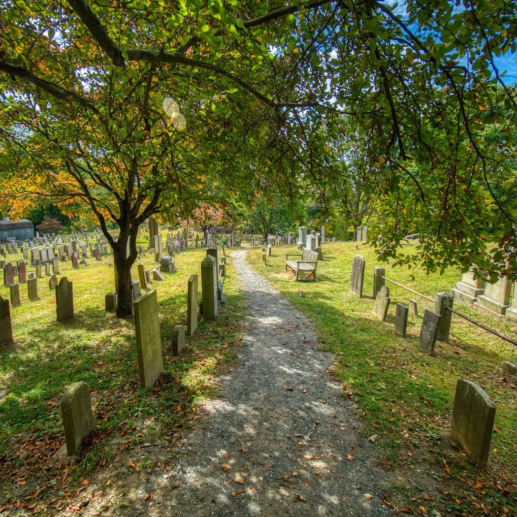 Sleepy Hollow Cemetery Walking Tours 1