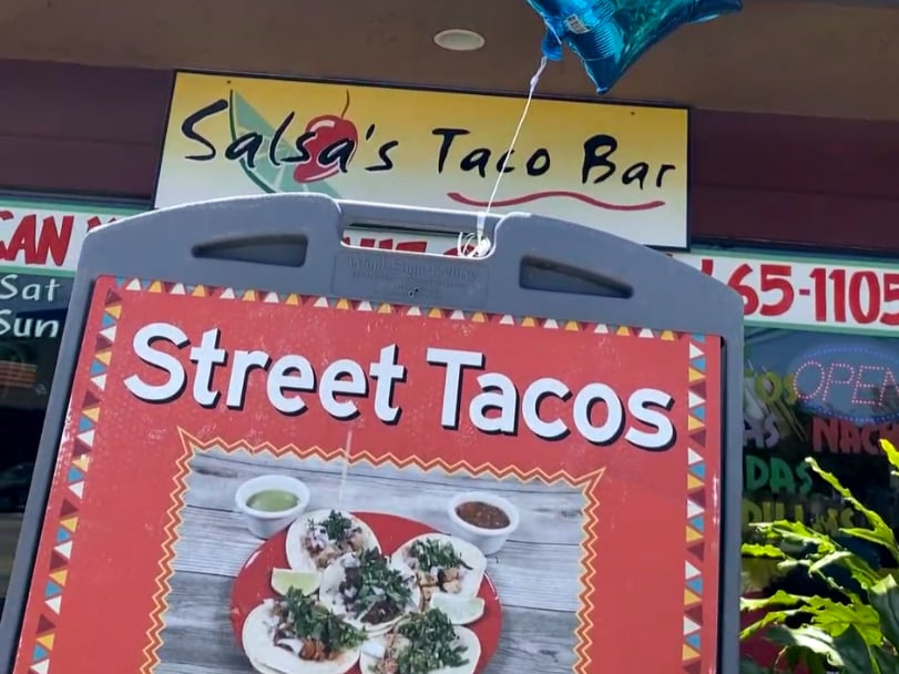 Salsas Taco Bar 2
