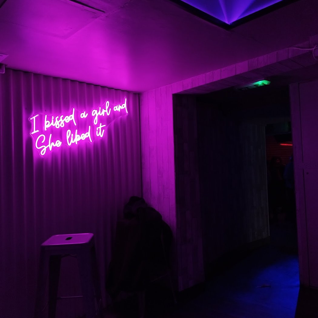 She Soho 1