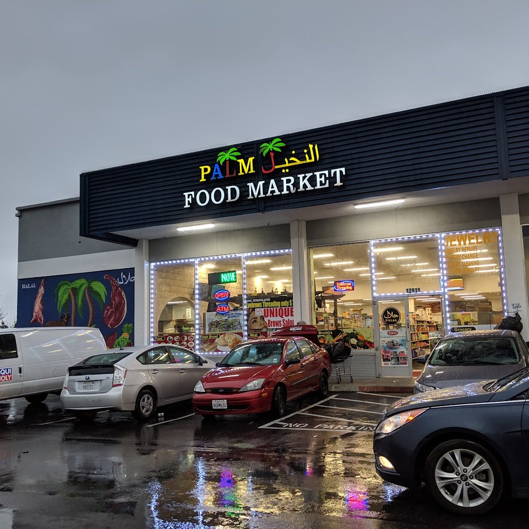 Palm Halal Food Market 2