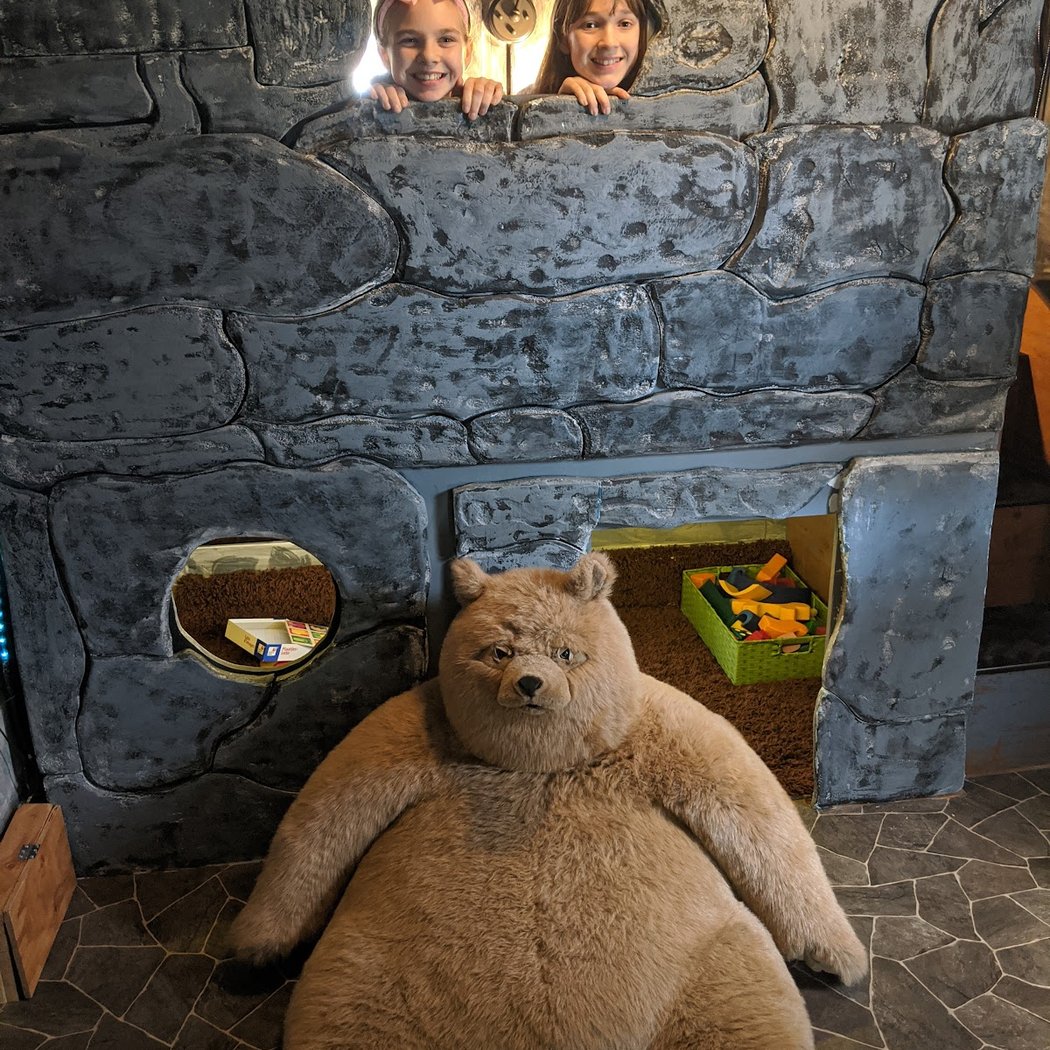 The Den of Marbletown 1