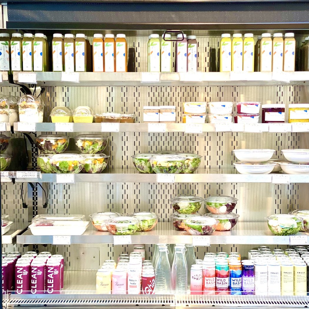 CRISP Kitchen & Juice 3