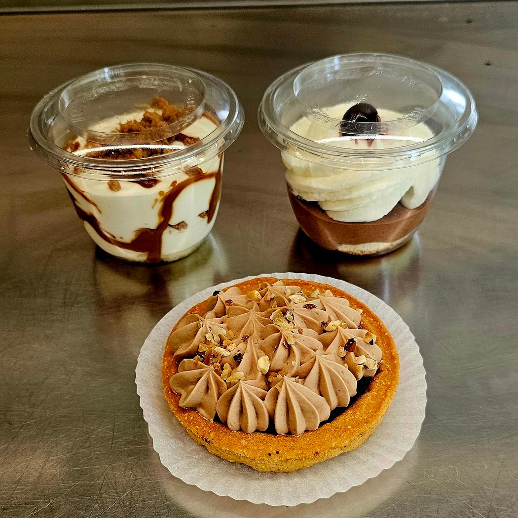 Foodie's Truck 1