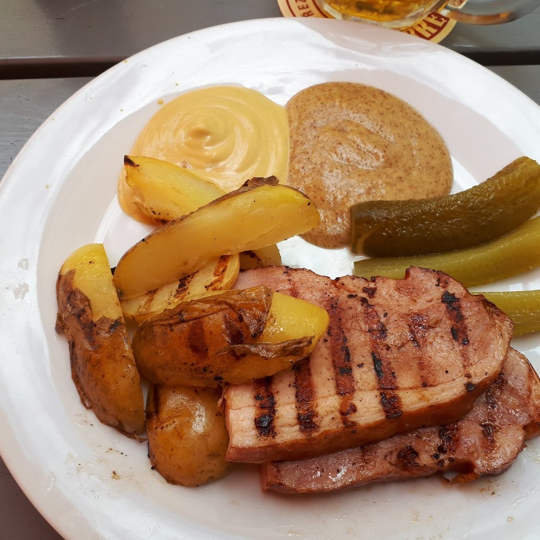 CP1 Café & Wine bar 3