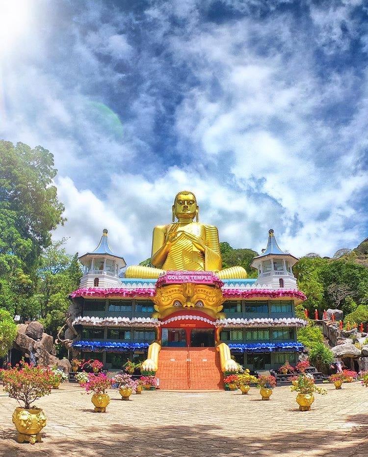 Dambulla Cave Temple 2
